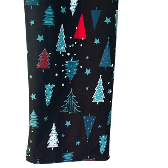 Festive Christmas Tree Patterned Women’s Leggings - Picture 4 of 8